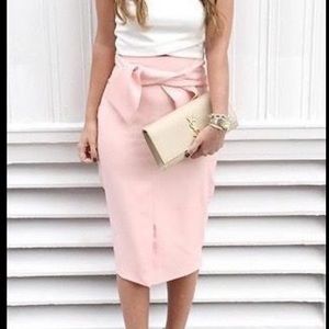 Lavish Alice MIDI pencil skirt